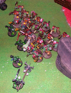 The big mob charges one of my Plague Marine squads